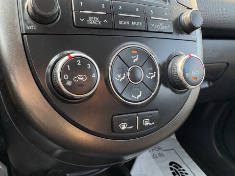 2013 Kia Soul +