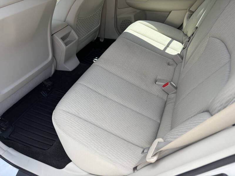 2011 Subaru Outback 2.5i