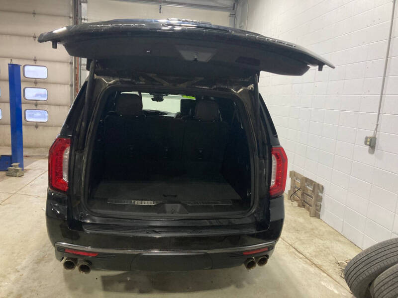 2023 GMC Yukon XL Denali Ultimate