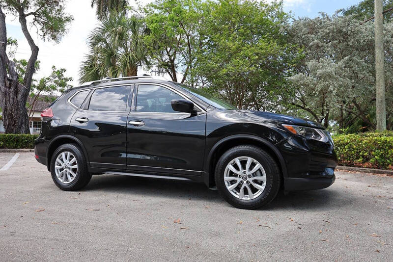 2019 Nissan Rogue S
