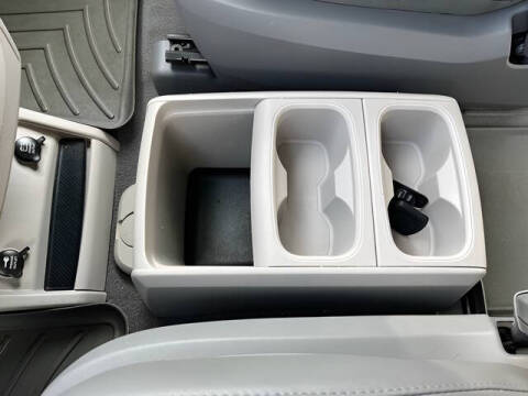 2013 Volkswagen Routan
