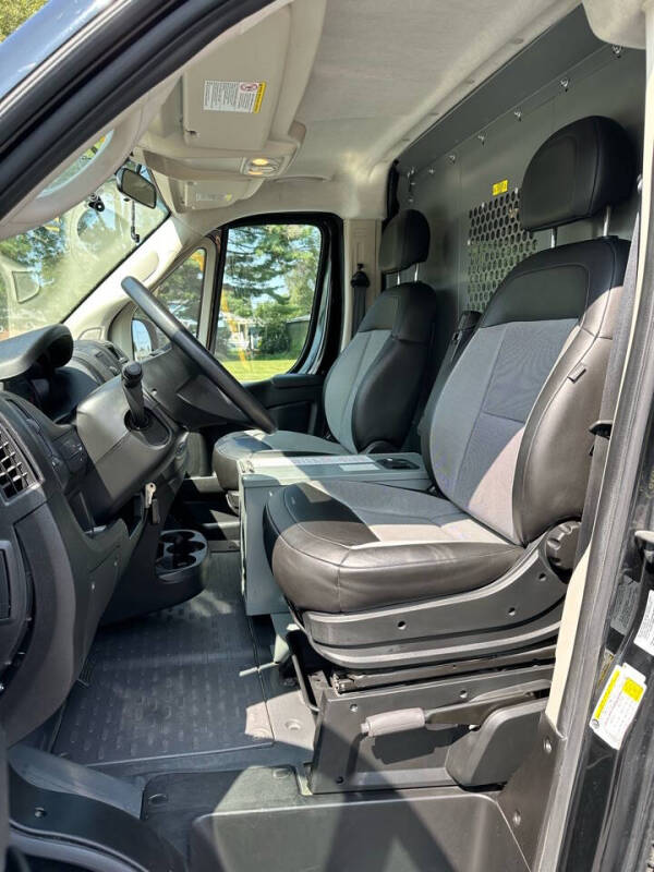 2017 RAM ProMaster Cargo Van Base photo 7