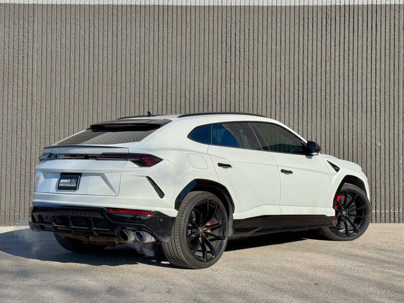 2021 Lamborghini Urus