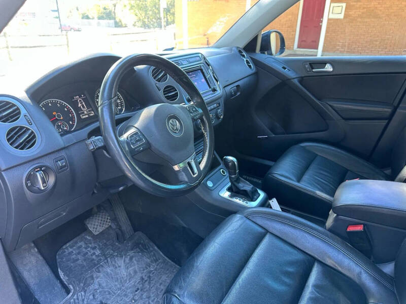 2017 Volkswagen Tiguan 2.0T SEL 4Motion