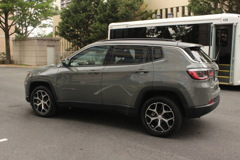 2024 Jeep Compass Latitude