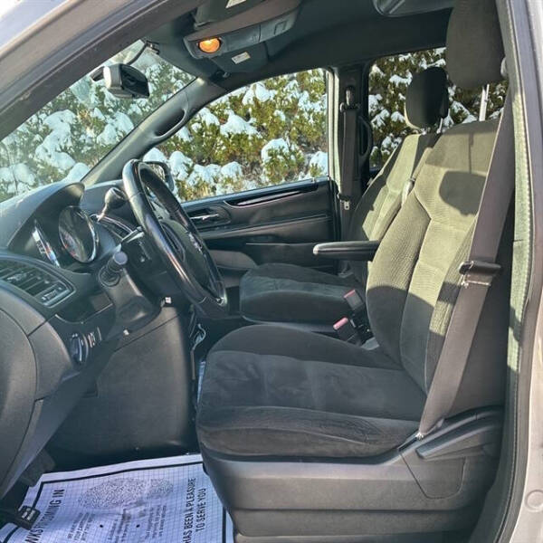 2017 Dodge Grand Caravan SE