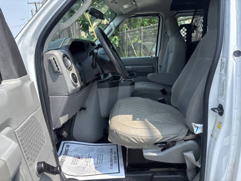 2012 Ford E-Series