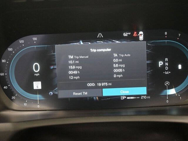 2023 Volvo XC90 B6 Ultimate Bright Theme 7P