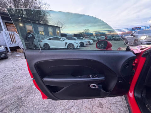 2015 Dodge Challenger R/T Plus
