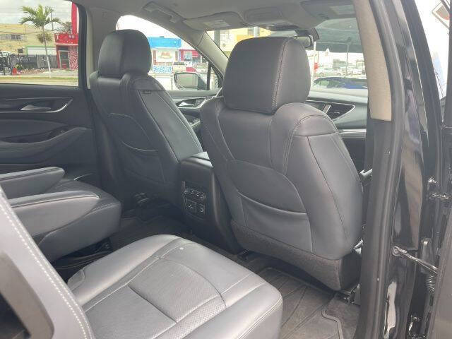 2018 Buick Enclave Essence
