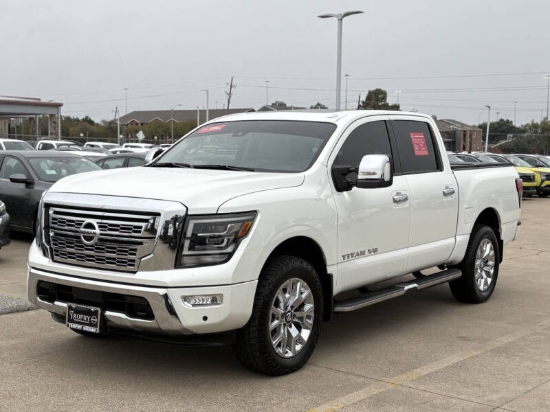 2020 Nissan Titan SL