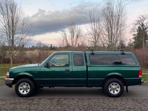 2000 Ford Ranger for sale at CLEAR CHOICE AUTOMOTIVE in Milwaukie OR