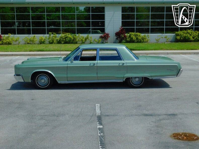 1967 Chrysler Newport