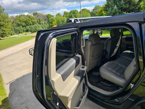 2003 HUMMER H2 Lux Series
