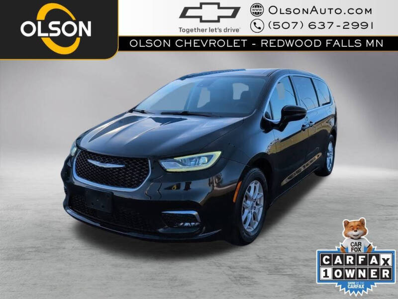 2024 Chrysler Pacifica Touring L