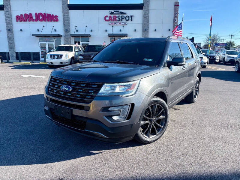2017 Ford Explorer XLT's photo