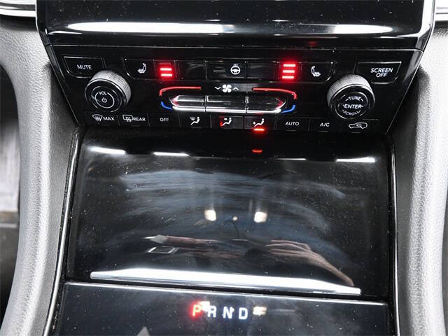 2022 Jeep Grand Cherokee L Laredo