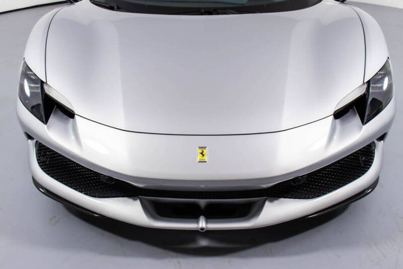 2025 Ferrari 296 GTS