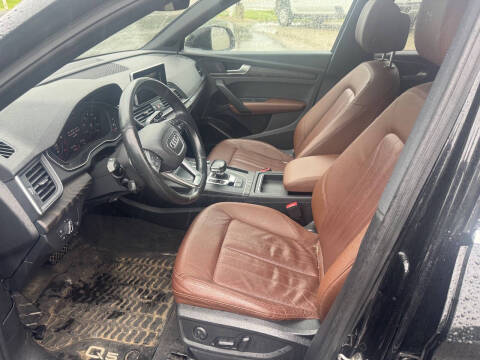 2018 Audi Q5 2.0T quattro Premium Plus
