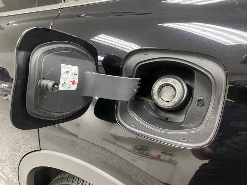 2019 Lincoln Nautilus Select