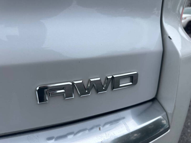 2016 GMC Acadia Denali