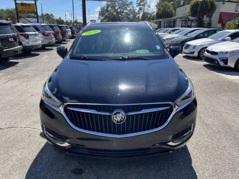 2020 Buick Enclave Essence