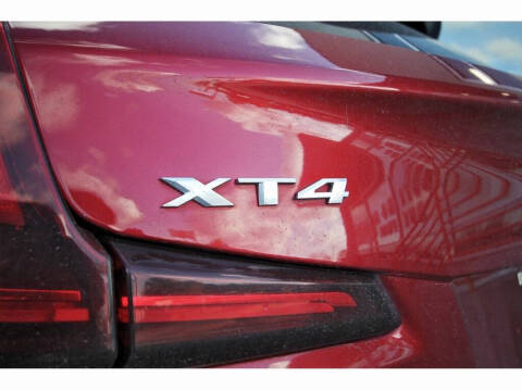 2021 Cadillac XT4 Premium Luxury
