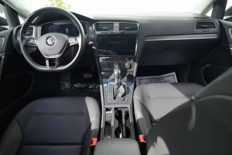 2019 Volkswagen e-Golf SEL Premium