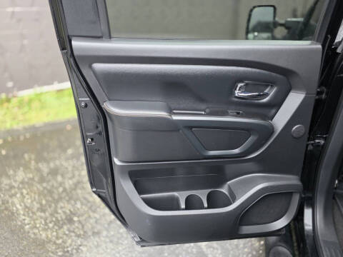 2018 Nissan Titan XD SL