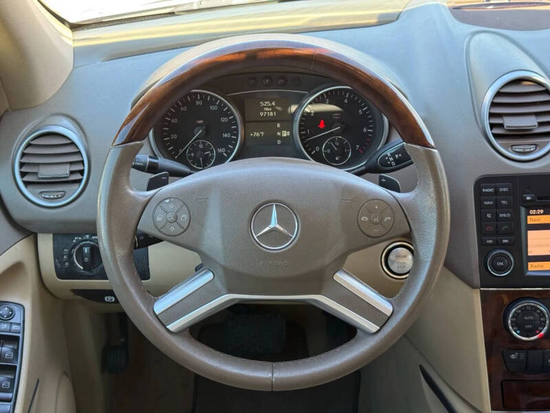 2009 Mercedes-Benz M-Class ML 550