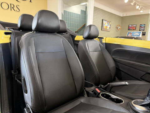 2013 Volkswagen Beetle Convertible