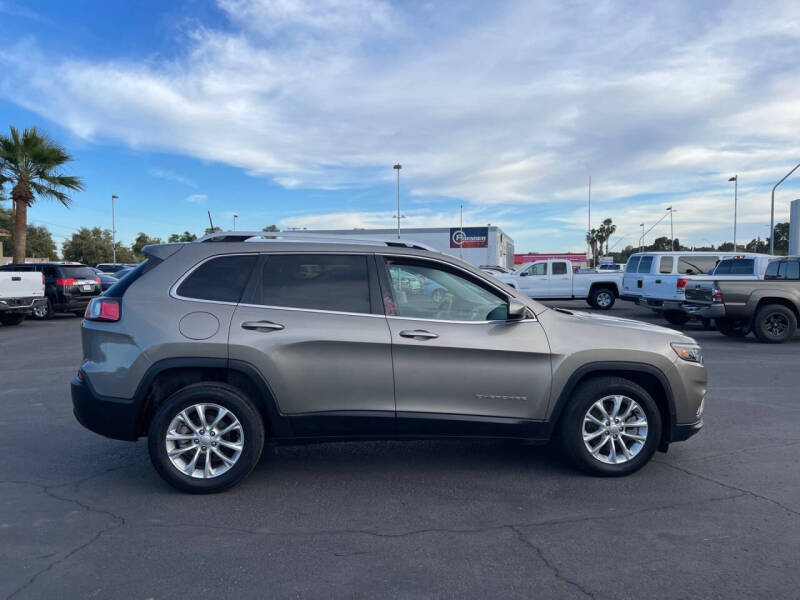 2019 Jeep Cherokee Latitude
