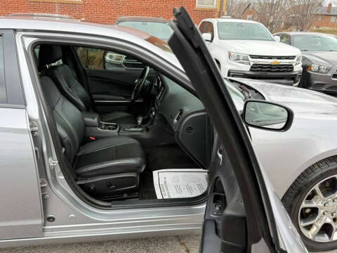 2015 Dodge Charger SXT