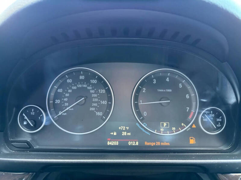 2016 BMW 5 Series 528i