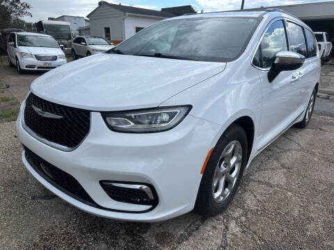 2023 Chrysler Pacifica Limited Photo