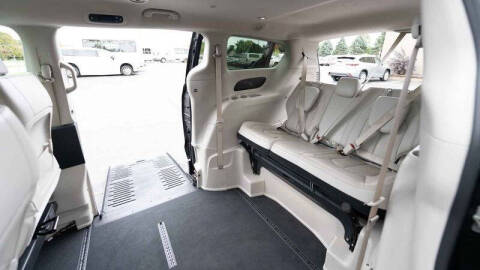 2021 Chrysler Voyager LXi