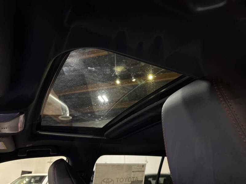 2025 Toyota RAV4 Plug-in Hybrid XSE