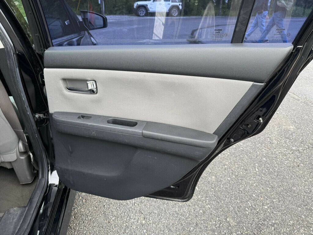 2010 Nissan Sentra 33