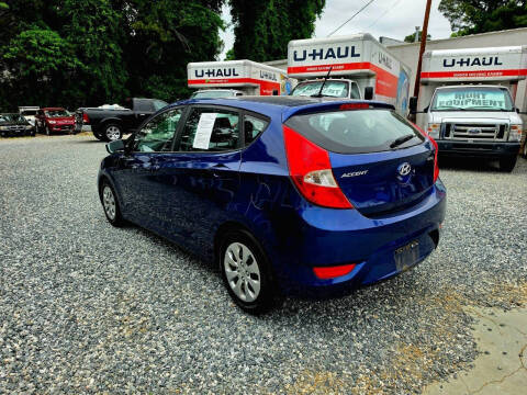 2017 Hyundai Accent SE
