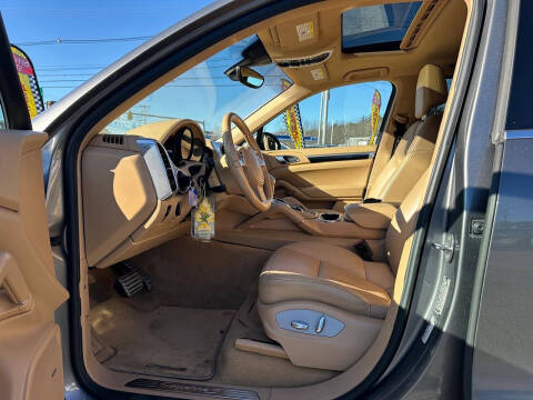 2011 Porsche Cayenne S