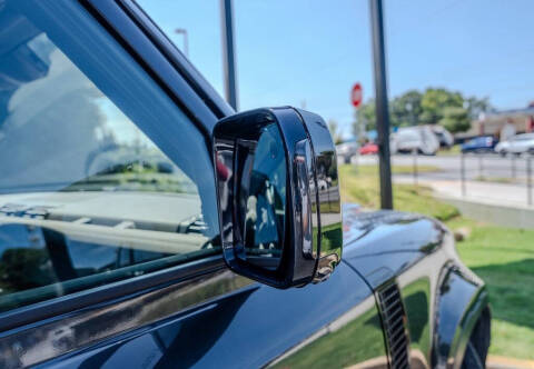 2023 Land Rover Defender 110 SE