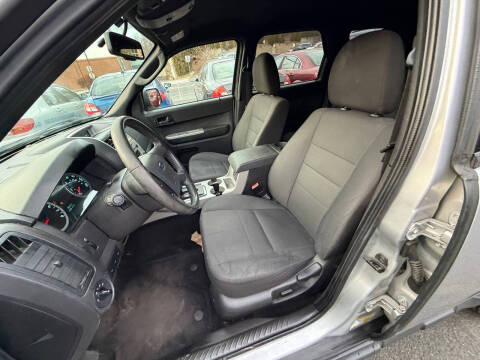 2011 Ford Escape XLT