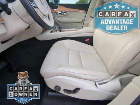 2022 Volvo XC90 Recharge T8 Inscription Expression 7P