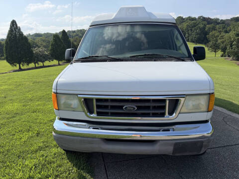 2003 Ford E-Series E-350 SD XLT