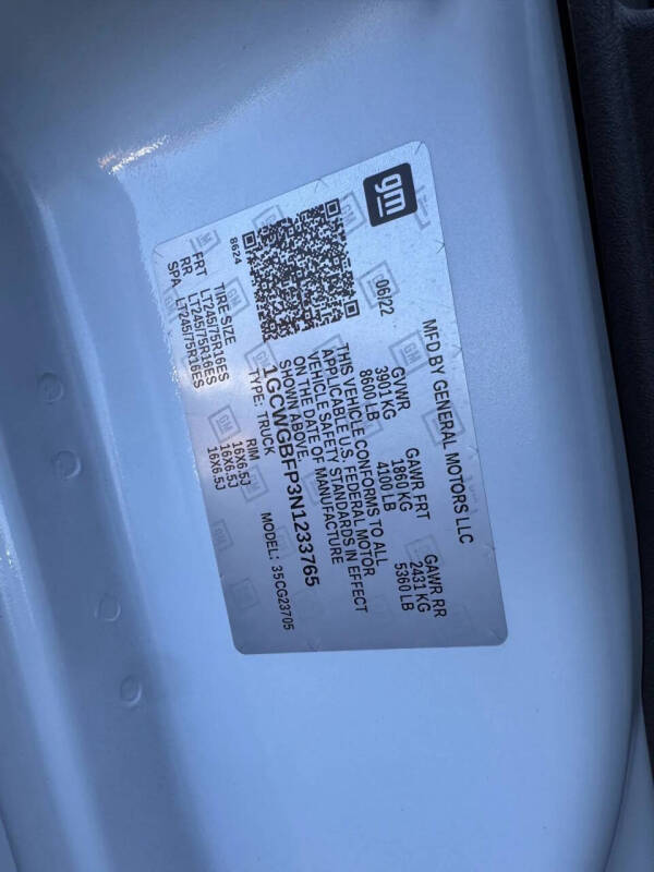 2022 Chevrolet Express 2500