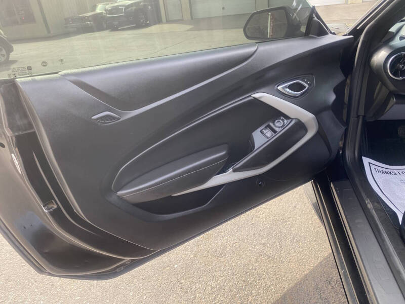 2021 Chevrolet Camaro LT1