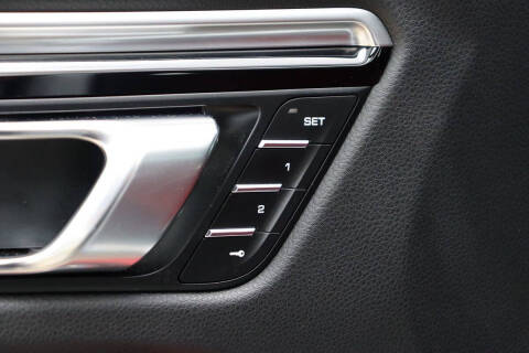 2020 Porsche Macan