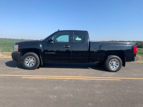 2013 Chevrolet Silverado 1500 for sale at M AND S CAR SALES LLC in Independence OR