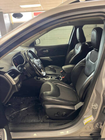 2018 Jeep Cherokee Latitude Plus