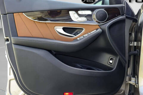 2021 Mercedes-Benz GLC GLC 300